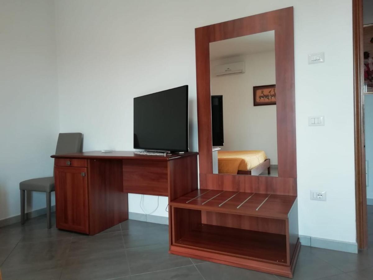 B&B Tequila Olbia Ngoại thất bức ảnh